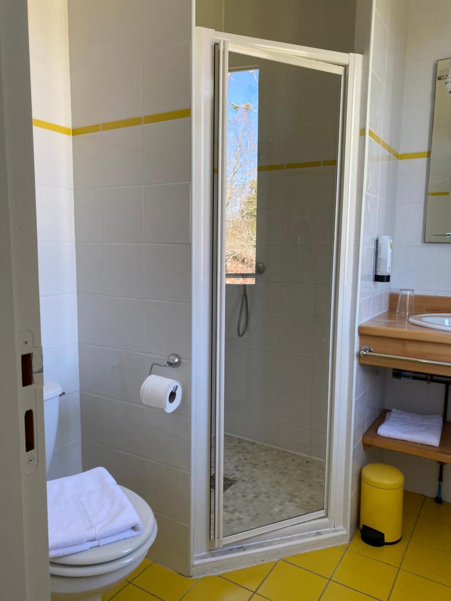 Logis Hotel Le Clos Pite プレシャック エクステリア 写真